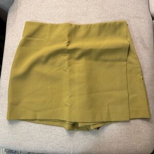 Chic Olive Women's Skorts
